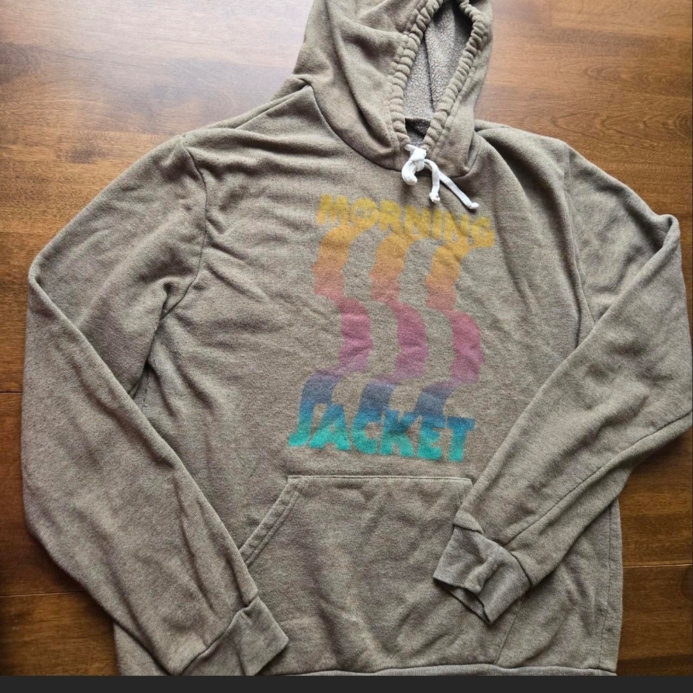 Vintage-Inspired Men’s Alternative Hoodie – Large